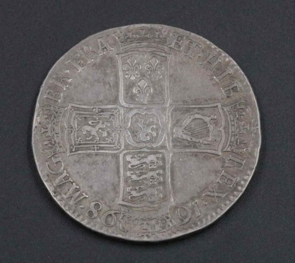 05 - 73.2_William III Half Crown Coin 1698_95631