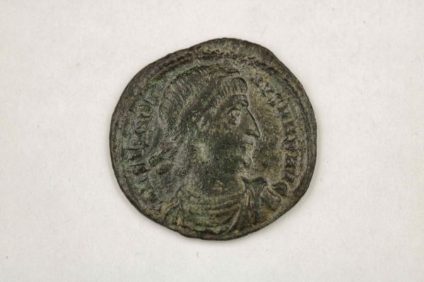 05 - 75.1_Ancient Roman Empire Coin CONSTANTINVS_97640