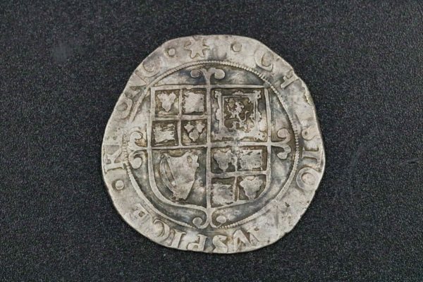 05 - 86.4_English Civil War Charles 1st Silver Shilling Coin_98326