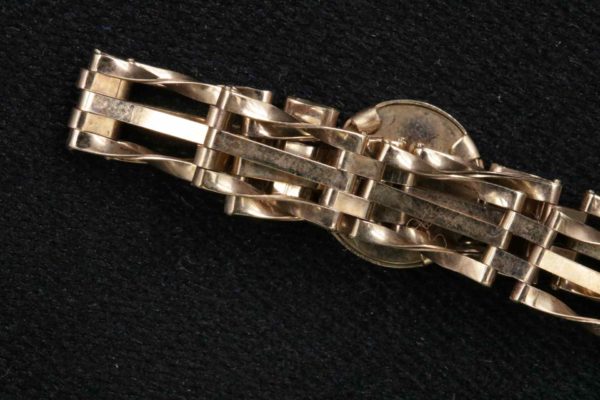 05 - 87.6_9CT Gold Ladies Gate Bracelet 4.18 Grams_95645