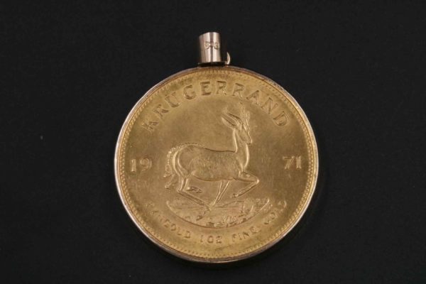 05 - 92.1_1 Oz Gold Krugerrand with 9CT Gold Mount for a Pendant 1971_95650