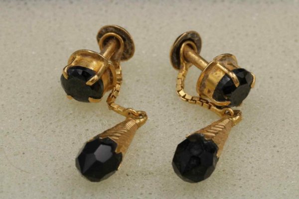 05 - 97.1_22CT Gold Earrings with Black Stones_95655